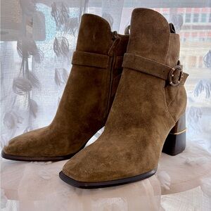 Tory Burch - NWOB - 9 - Multi-Logo Buckle Boot in Olive Suede